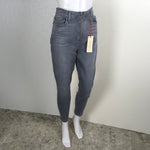 Alice + Olivia Skinny Fit Easy Breezy Jeans